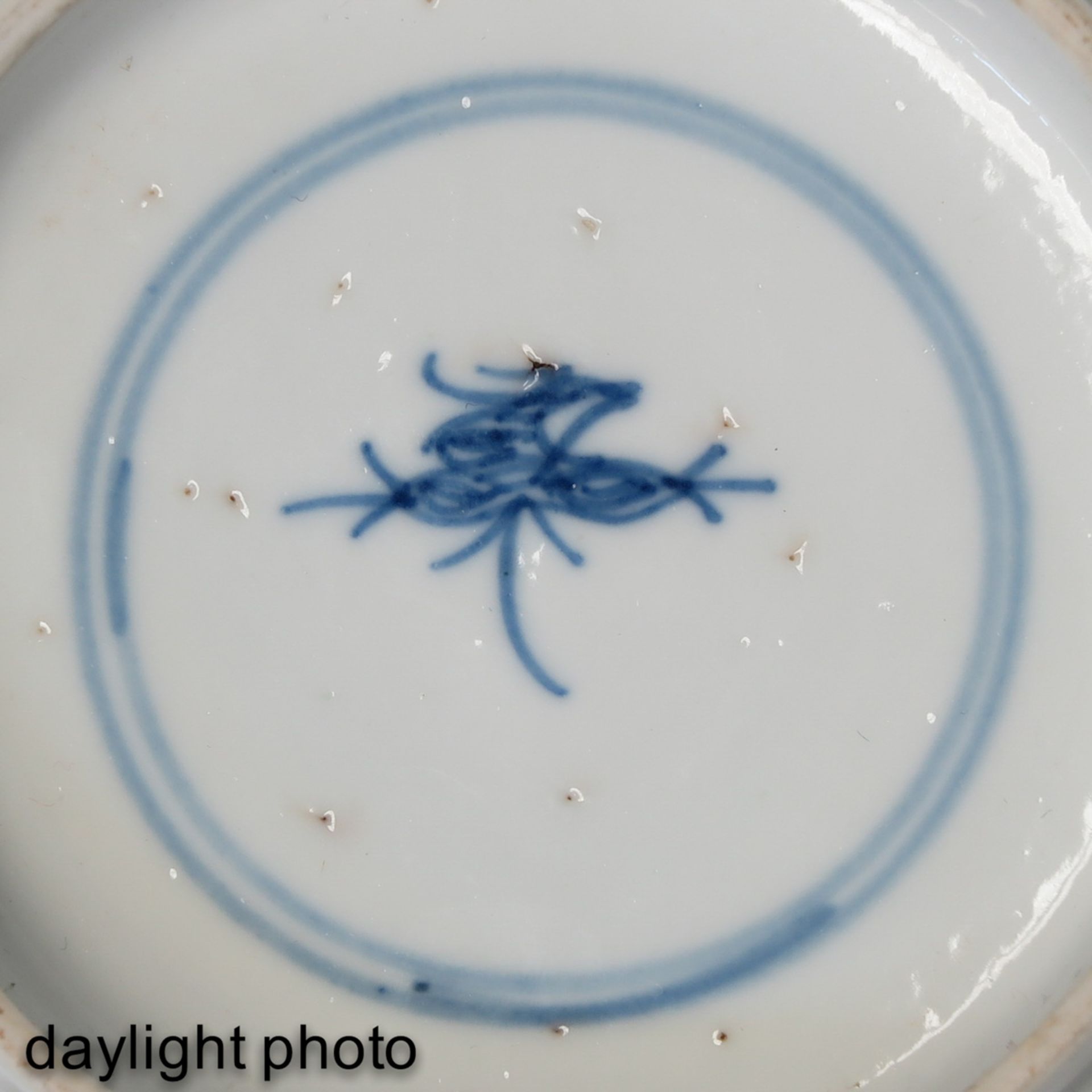 A Blue and White Bowl - Bild 9 aus 10