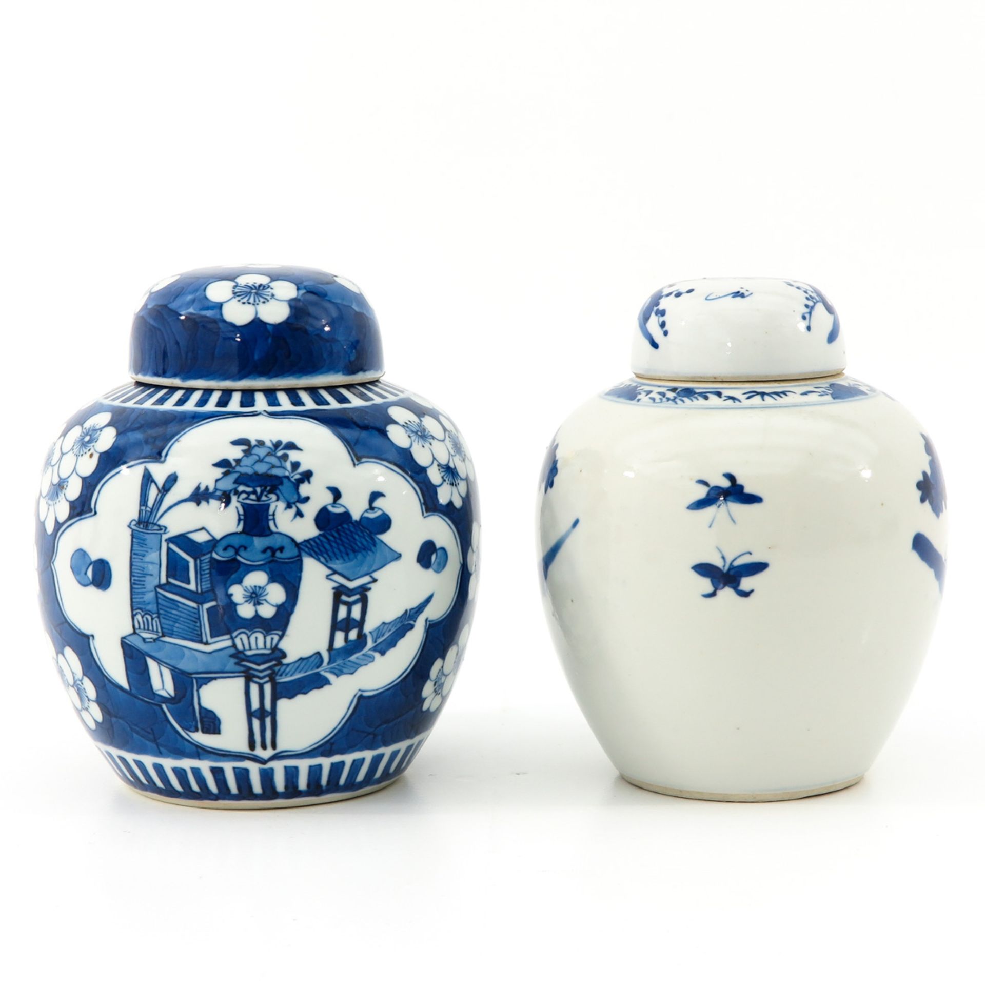 A Lot of 2 Blue and White Ginger Jars - Image 3 of 10