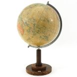 A Ernst Schotte & Co Globe