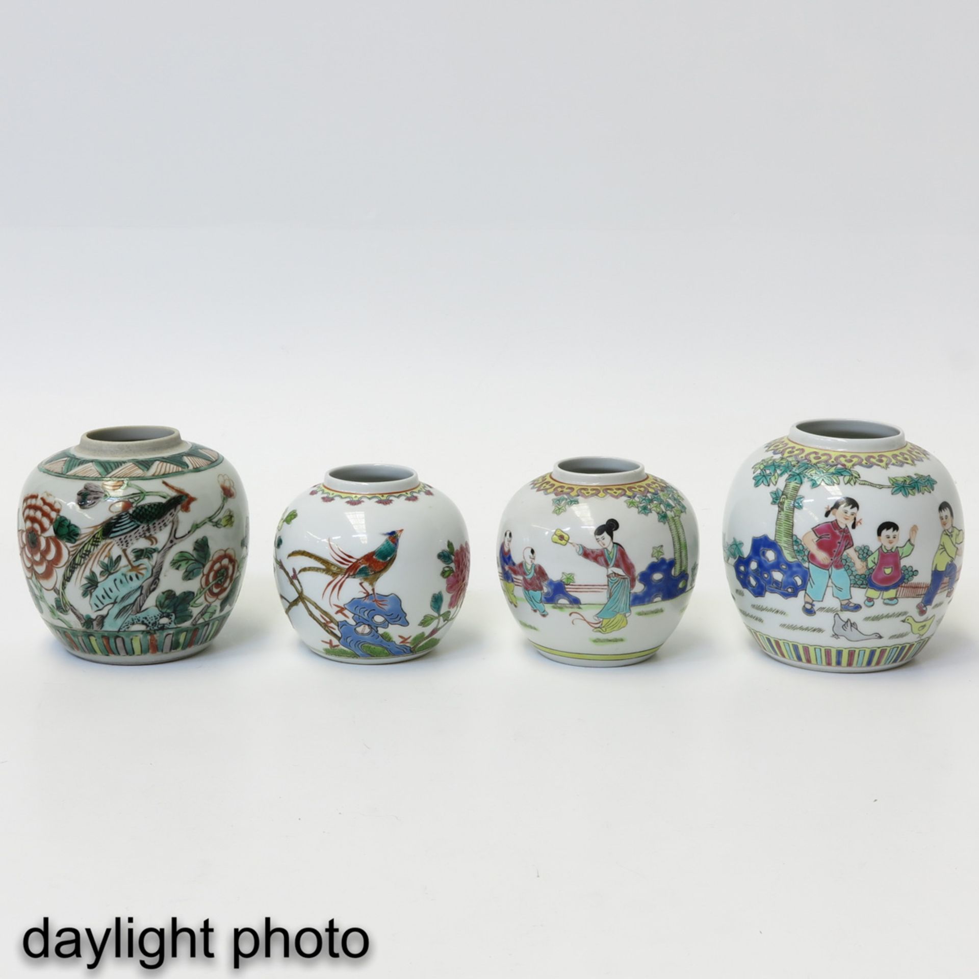 A Lot of 4 Ginger Jars - Image 7 of 10