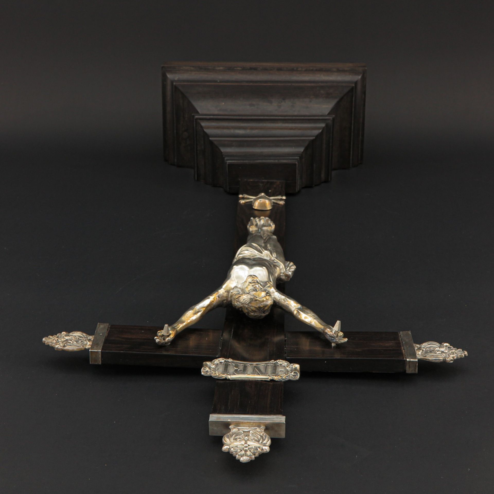 A 19th Century Silver Crucifix - Bild 5 aus 10