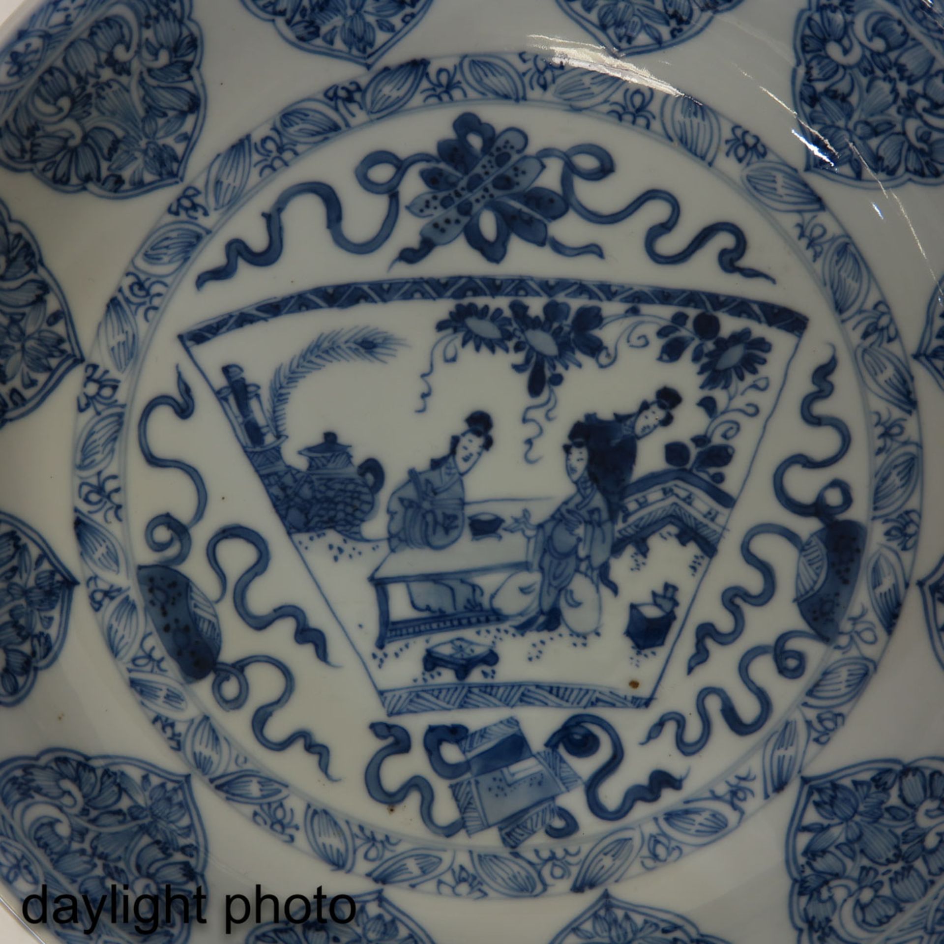A Blue and White Bowl - Bild 6 aus 7