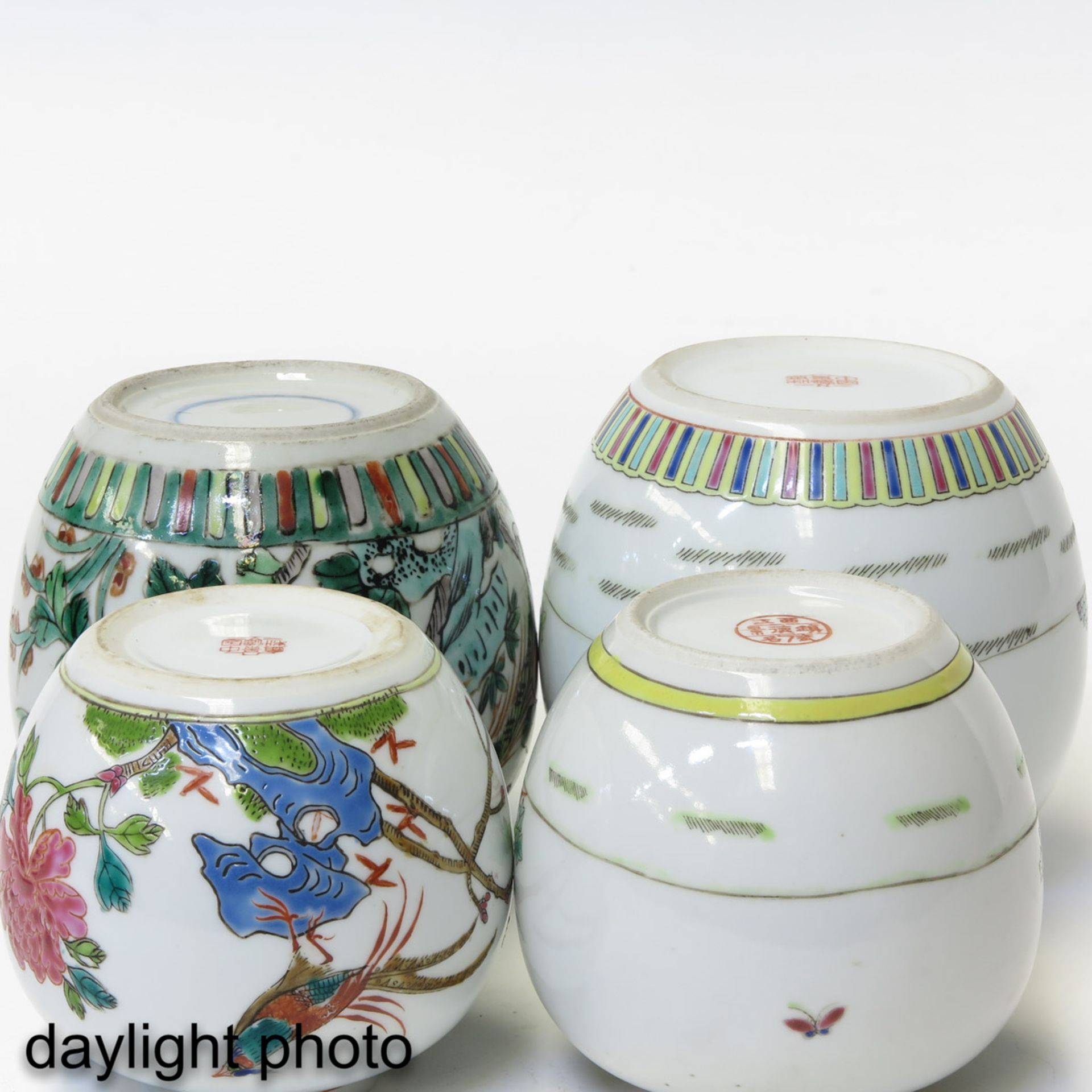 A Lot of 4 Ginger Jars - Image 8 of 10