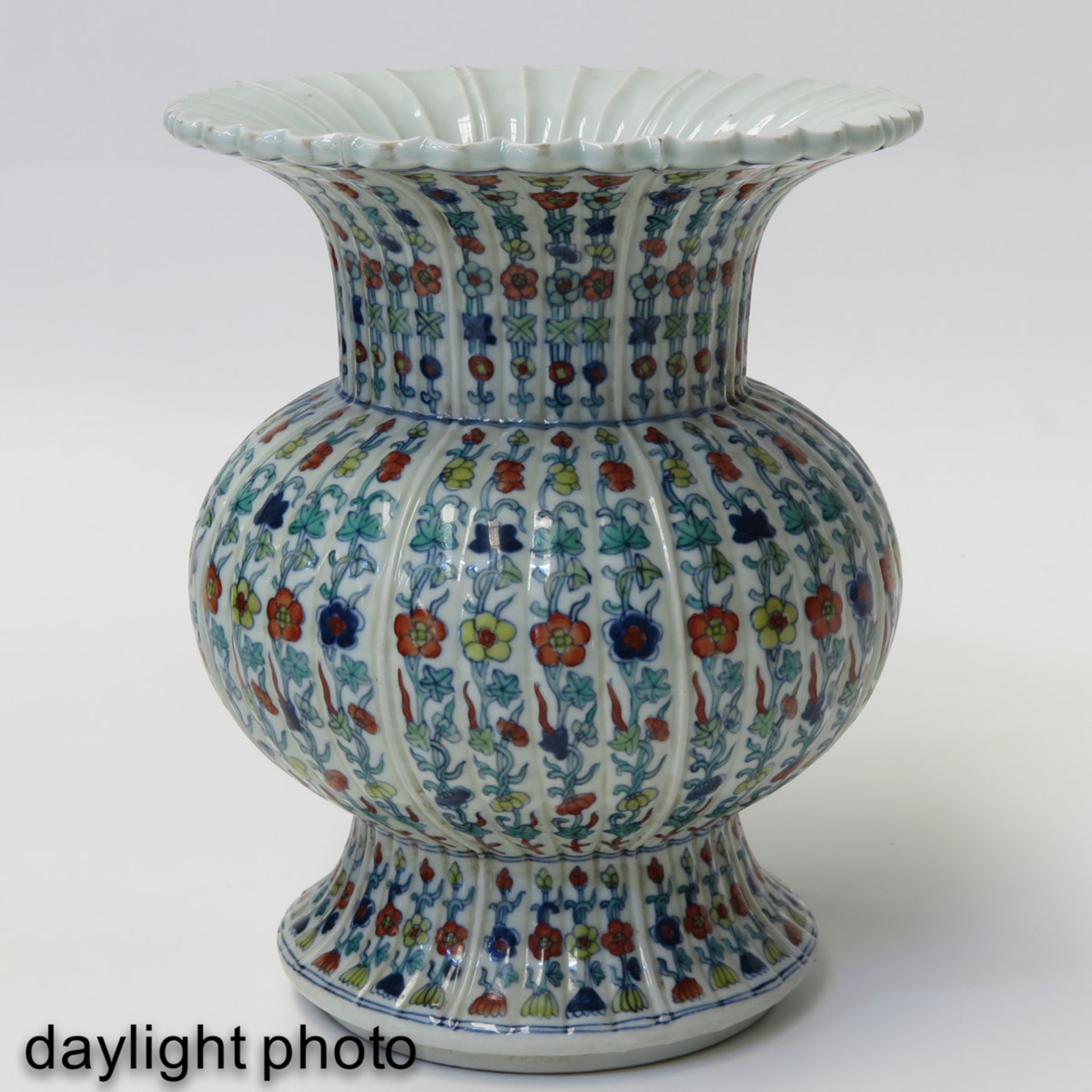 A Polychrome Decor Vase - Image 7 of 10