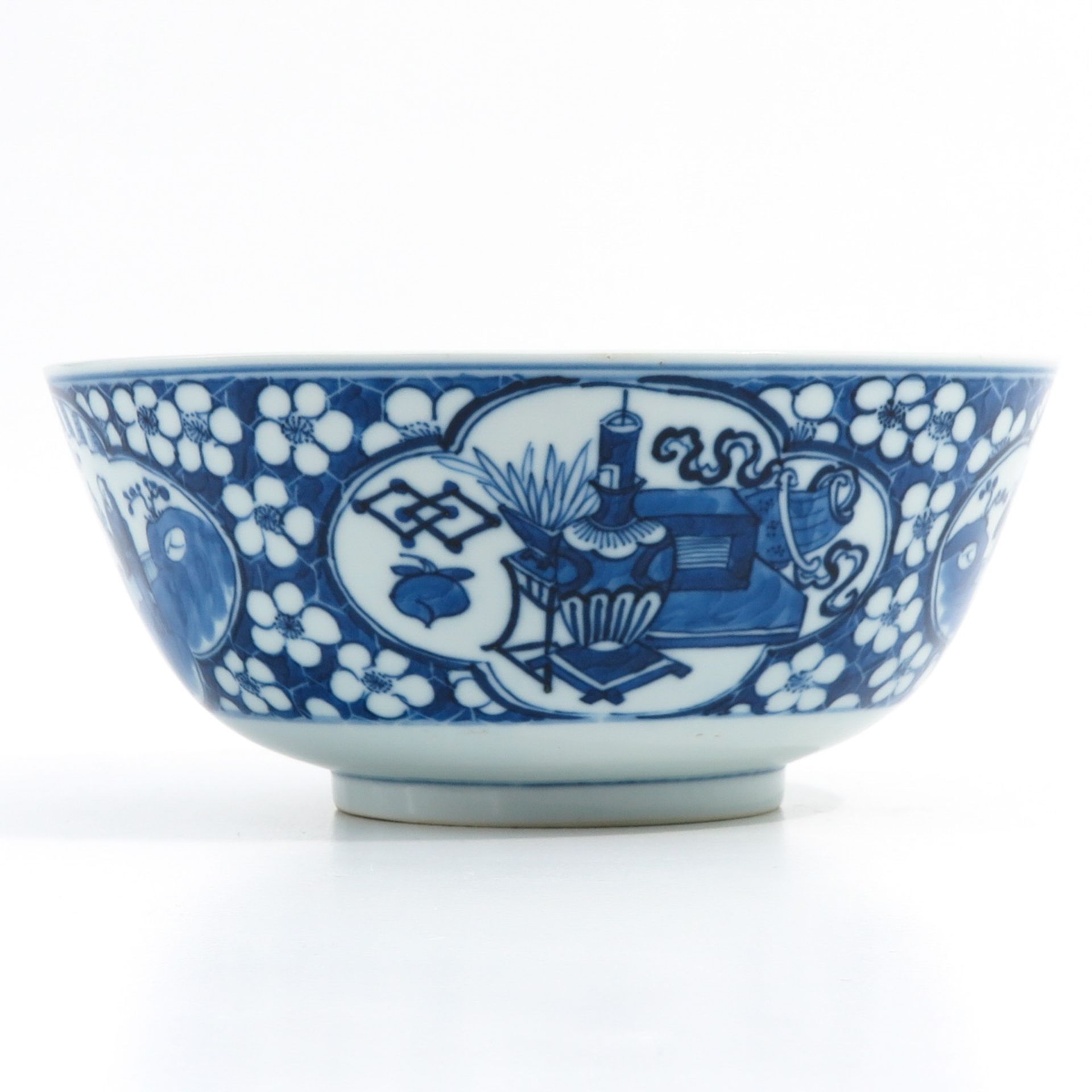 A Blue and White Bowl - Image 3 of 10