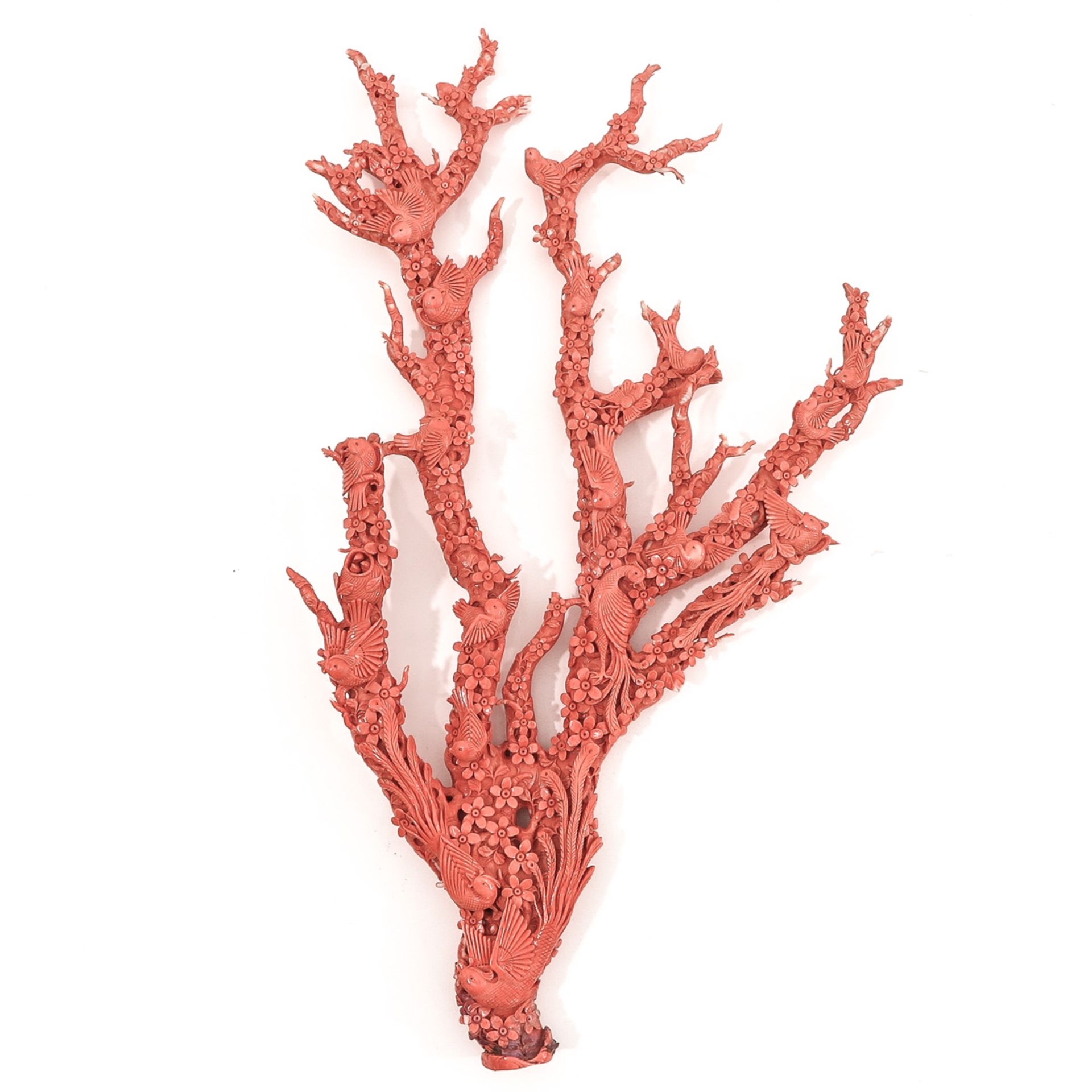 A Carved Red Coral Sculpture - Bild 2 aus 10