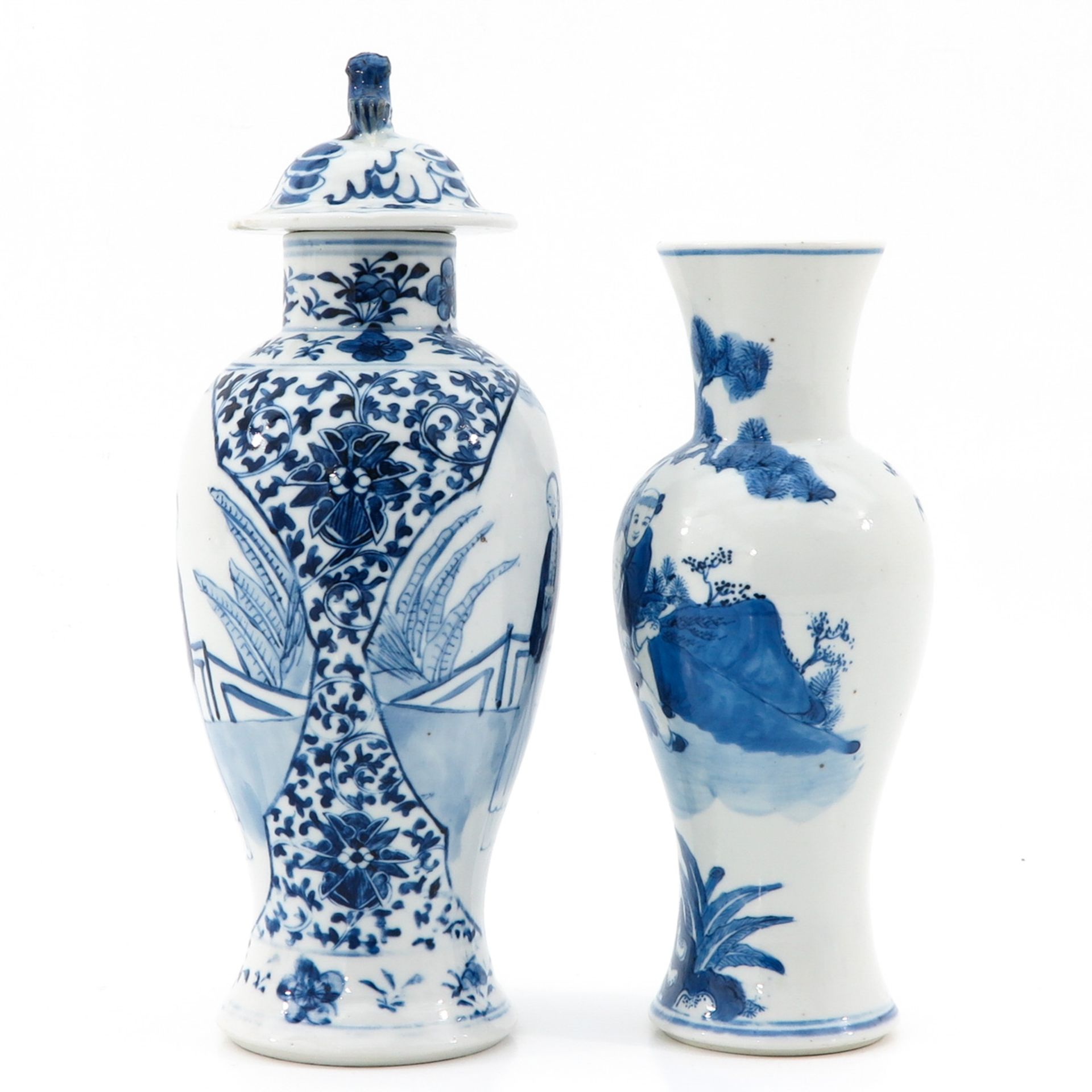 A Lot of 2 Vases - Image 2 of 9