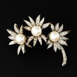 An 18KG Pearl and Diamond Brooch