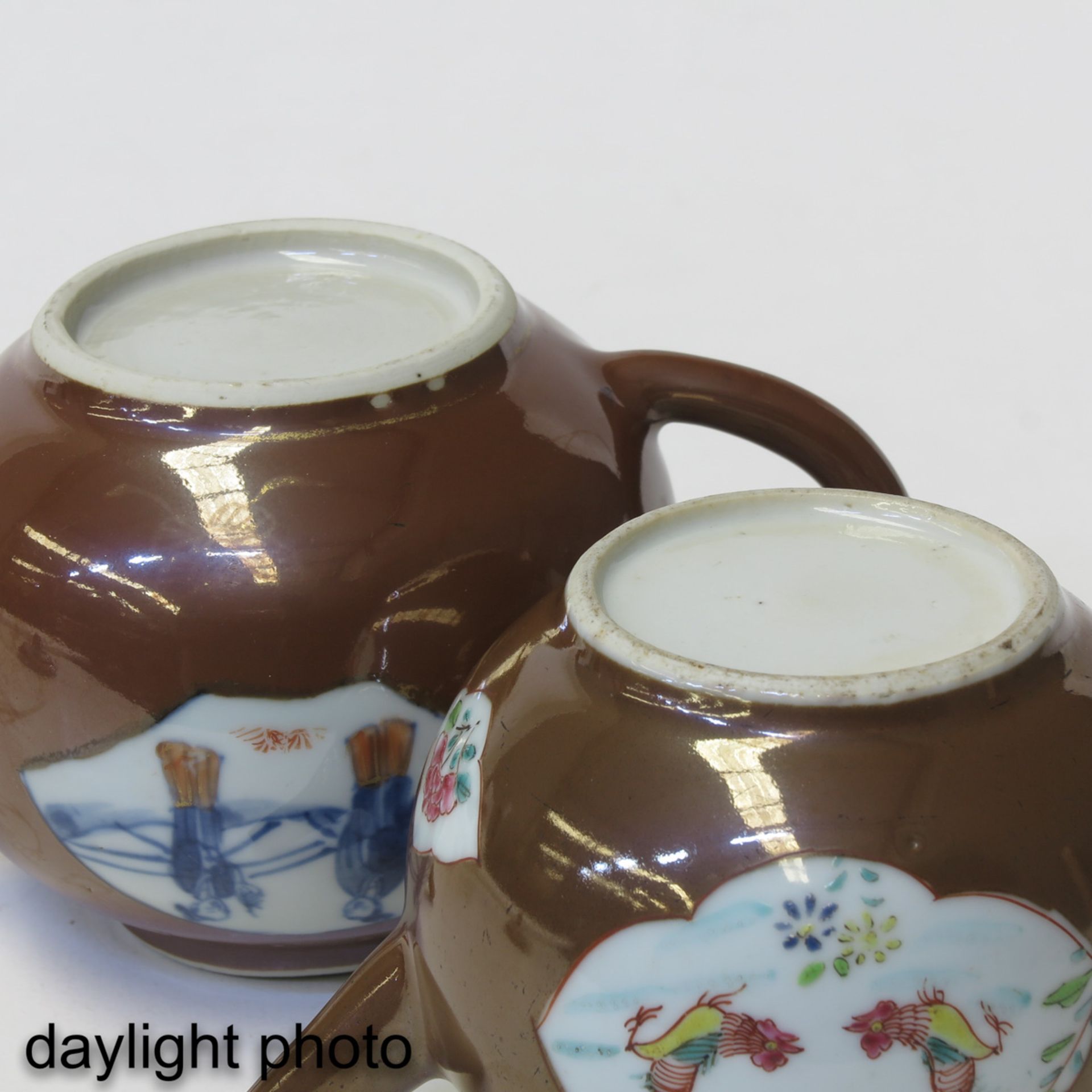 A Lot of 2 Batavianware Teapots - Bild 8 aus 9