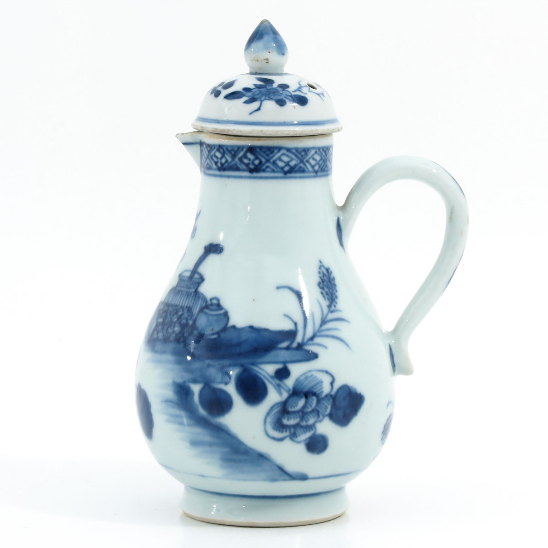A Blue and White Creamer with Cover