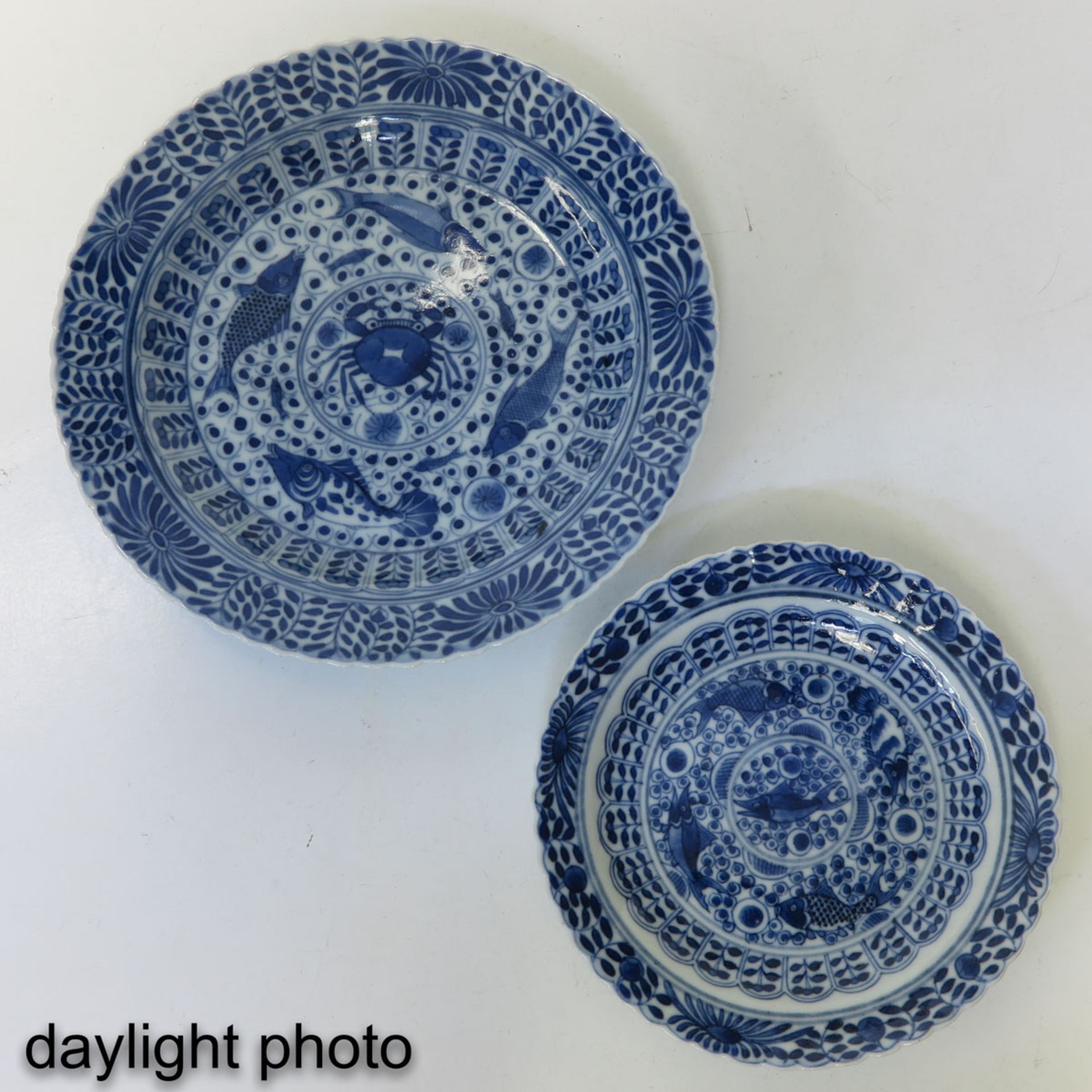 A Collection of 6 Blue and White Plates - Bild 9 aus 10