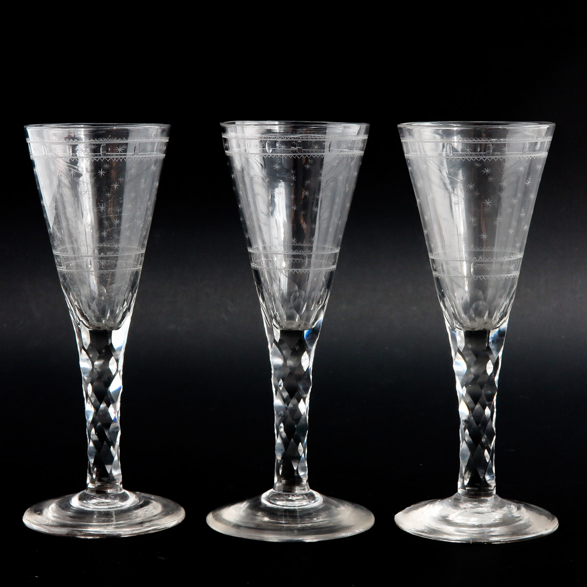 A Set of 3 19th Century Cut Crystal Wine Glasses - Image 2 of 8