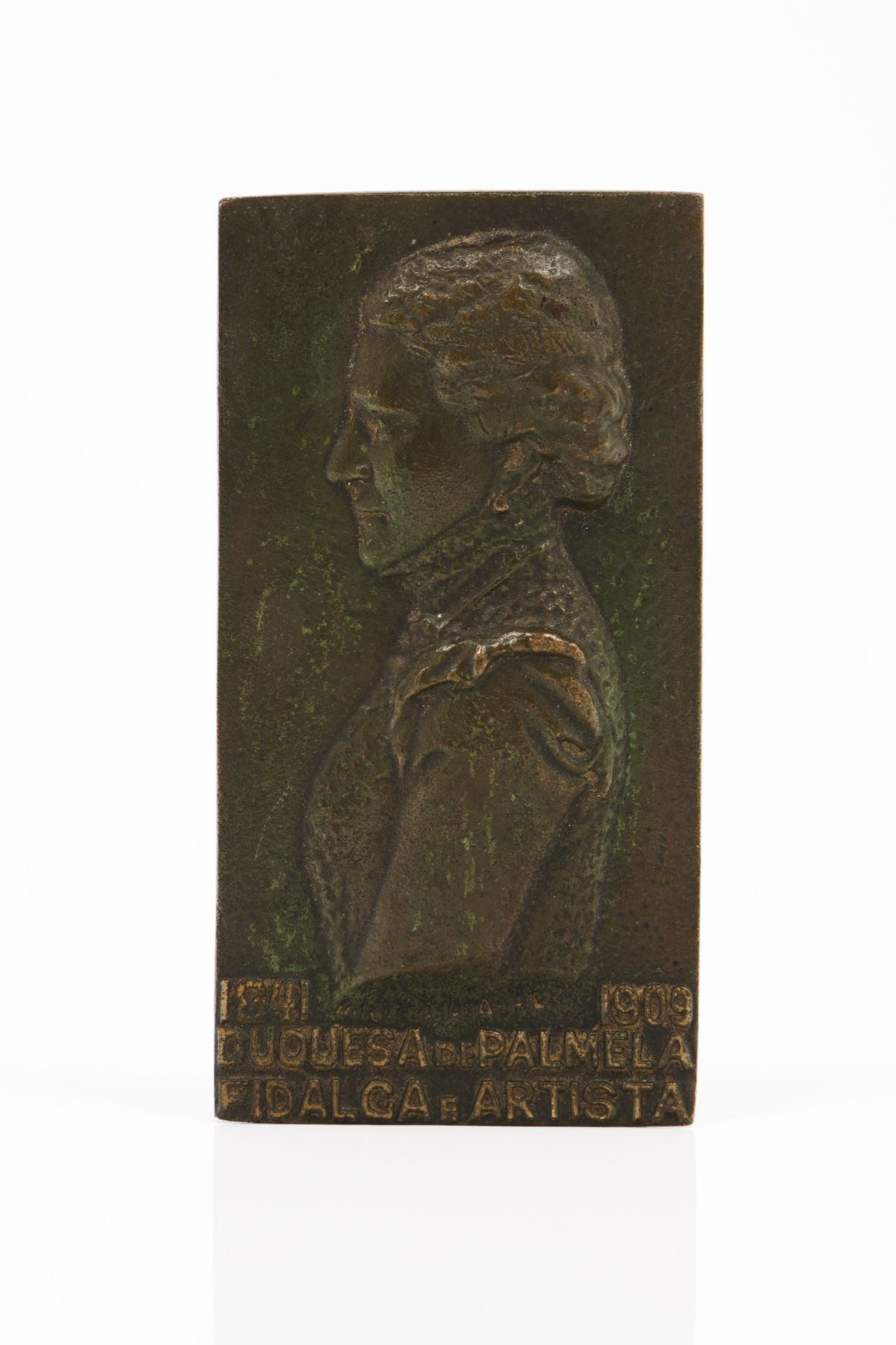 The 3rd Duchess of PalmelaA bronze high-relief plaque depicting the 3rd Duchess of Palmela (1841