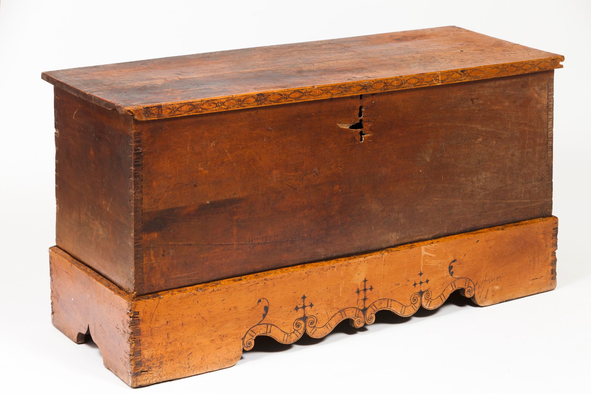 A chest with stand