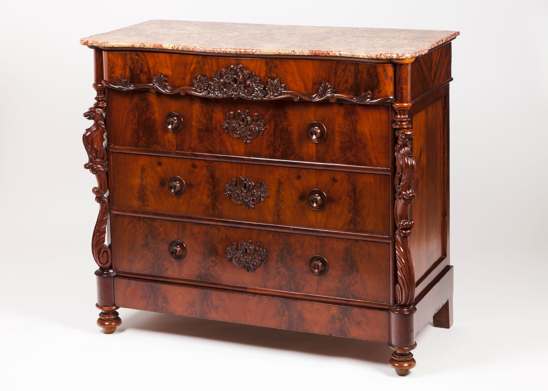 A Romantic era chest of drawers