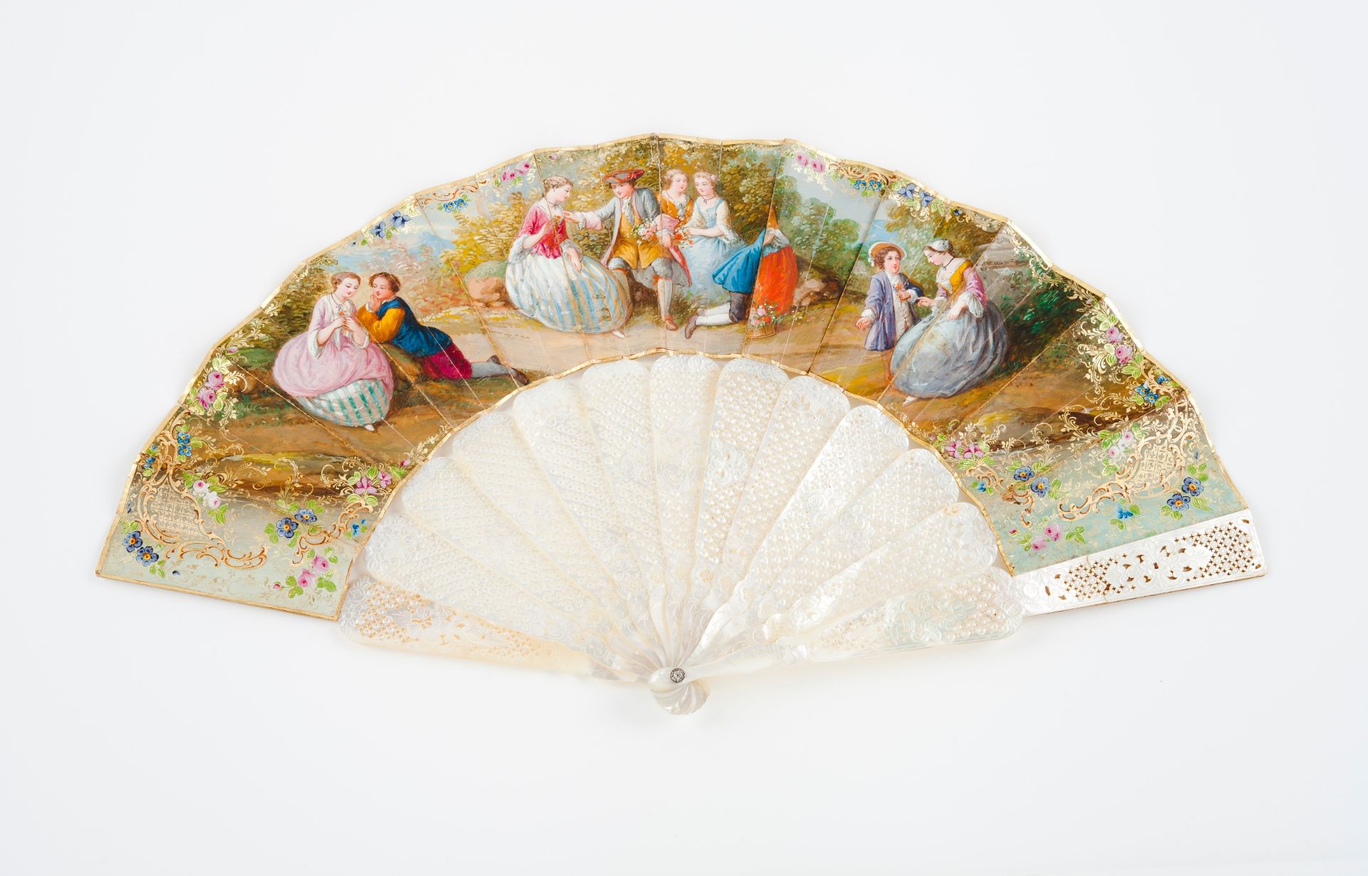 A handheld fan