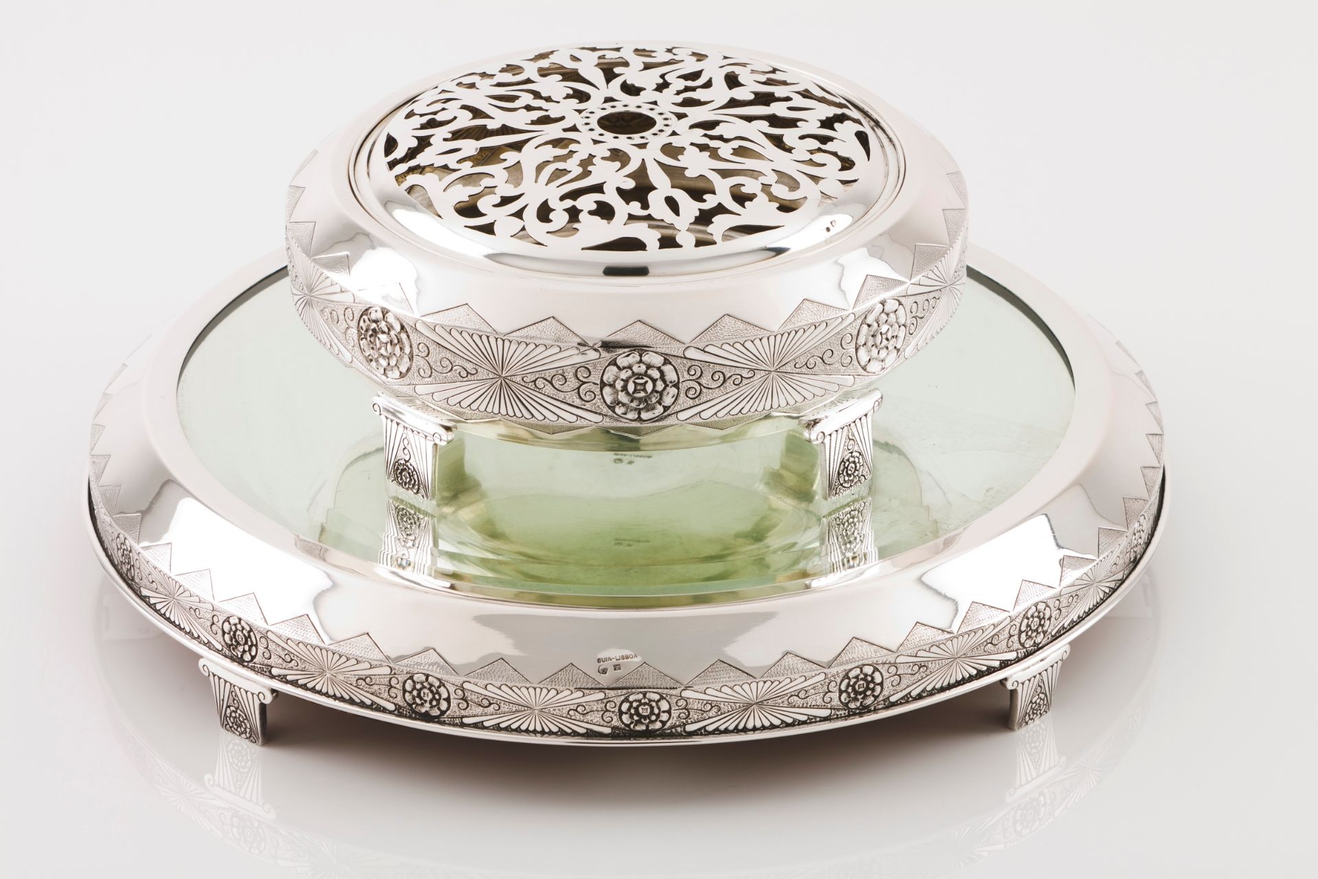 An Art Deco flower bowl with standPortuguese silver Circular shaped of geometric and rose decora