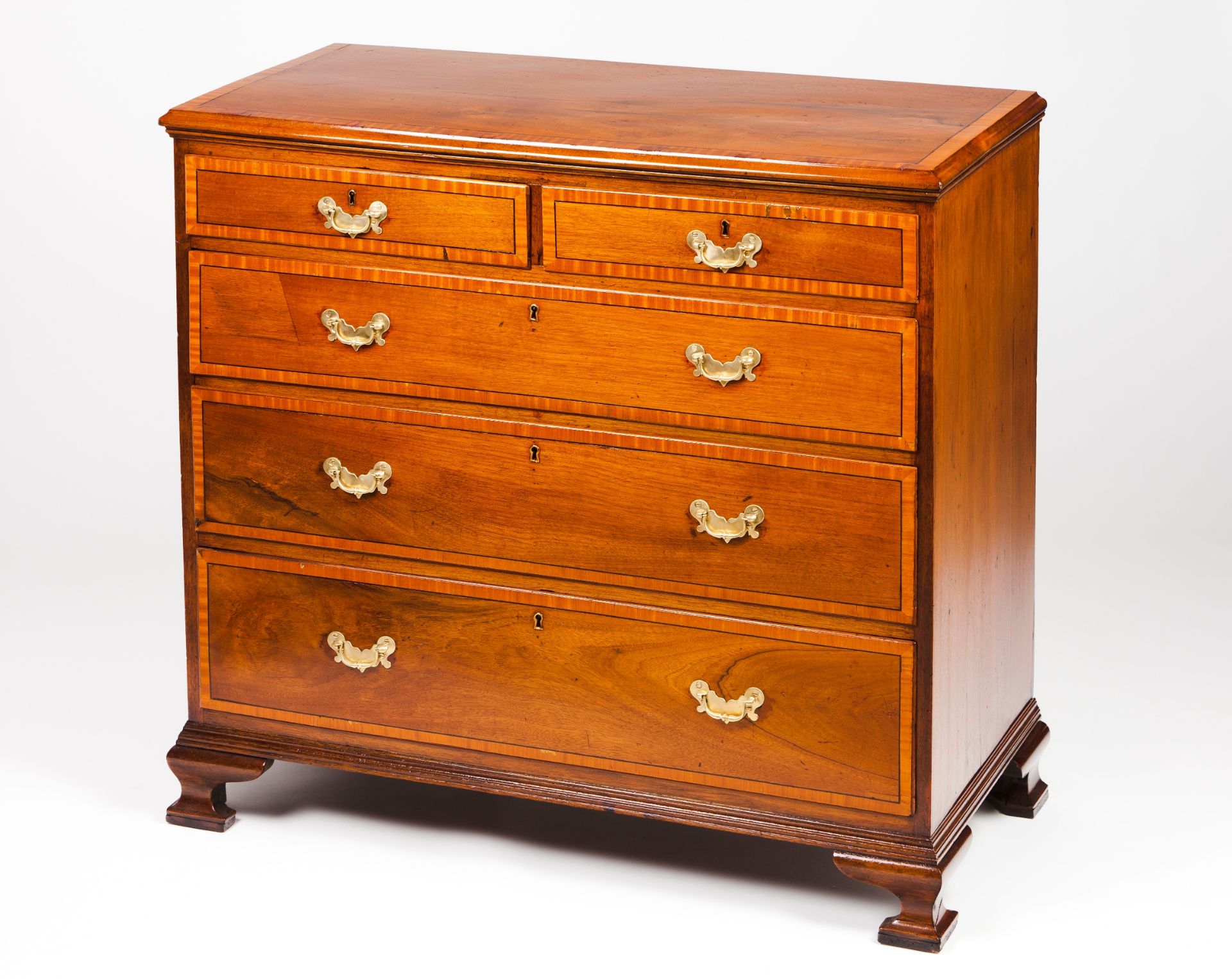 A George III chest of drawers