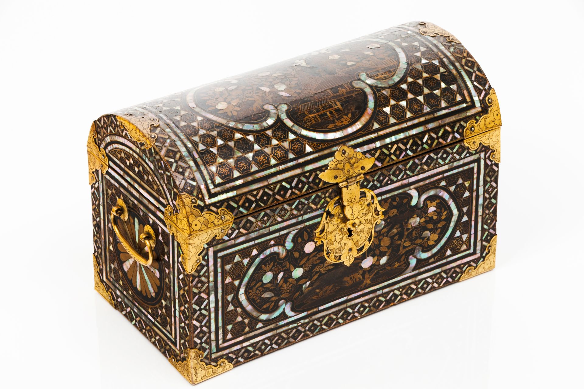 A Namban casket