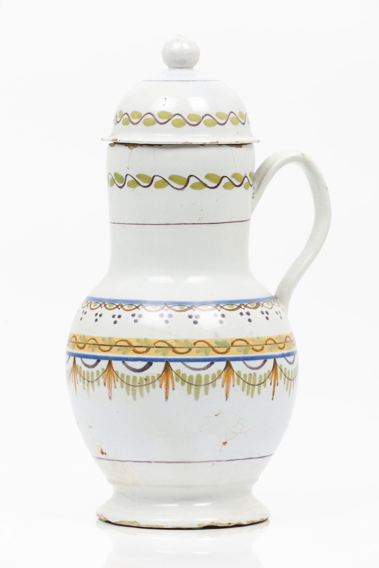 A mug with coverPortuguese faience Polychrome decoration "Miragaia" factory - Rocha Soares (