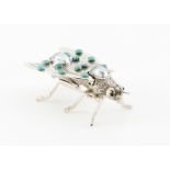 A Luiz Ferreira fly shaped boxPortuguese silver Moulded and chiselled sculpture of articulated wings