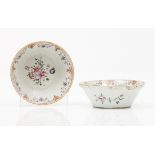 A pair of bowlsChinese export porcelain Polychrome floral decoration Qianlong reign(1736-1795) (
