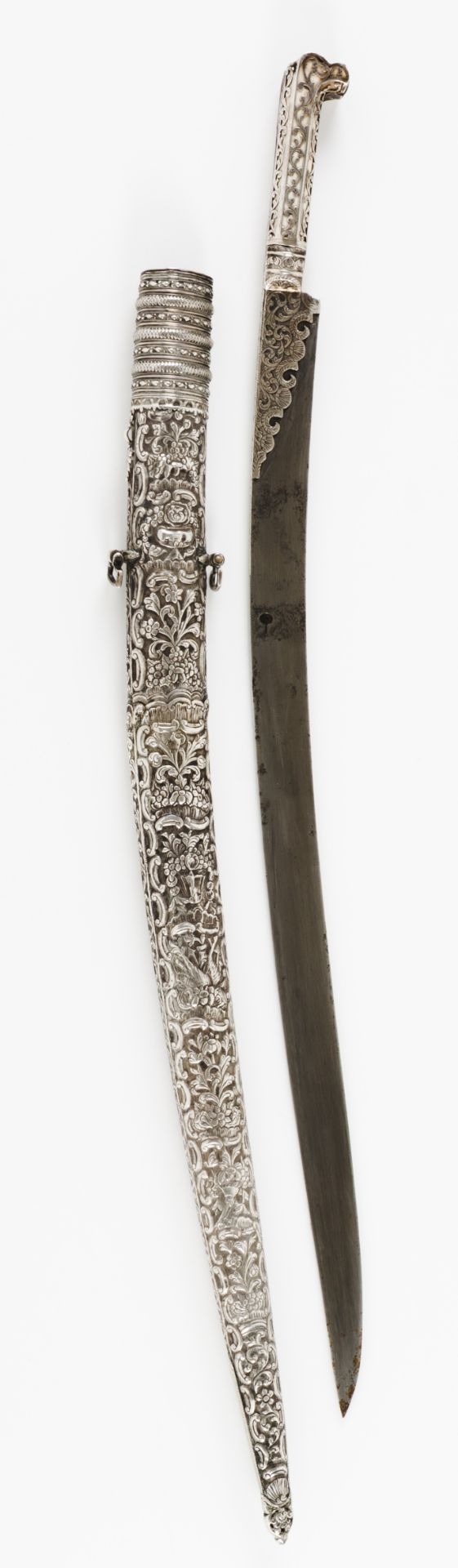 An Ottoman iataghanOttoman silver Camel bone hilt of scalloped and raised applied silver - Image 5 of 6