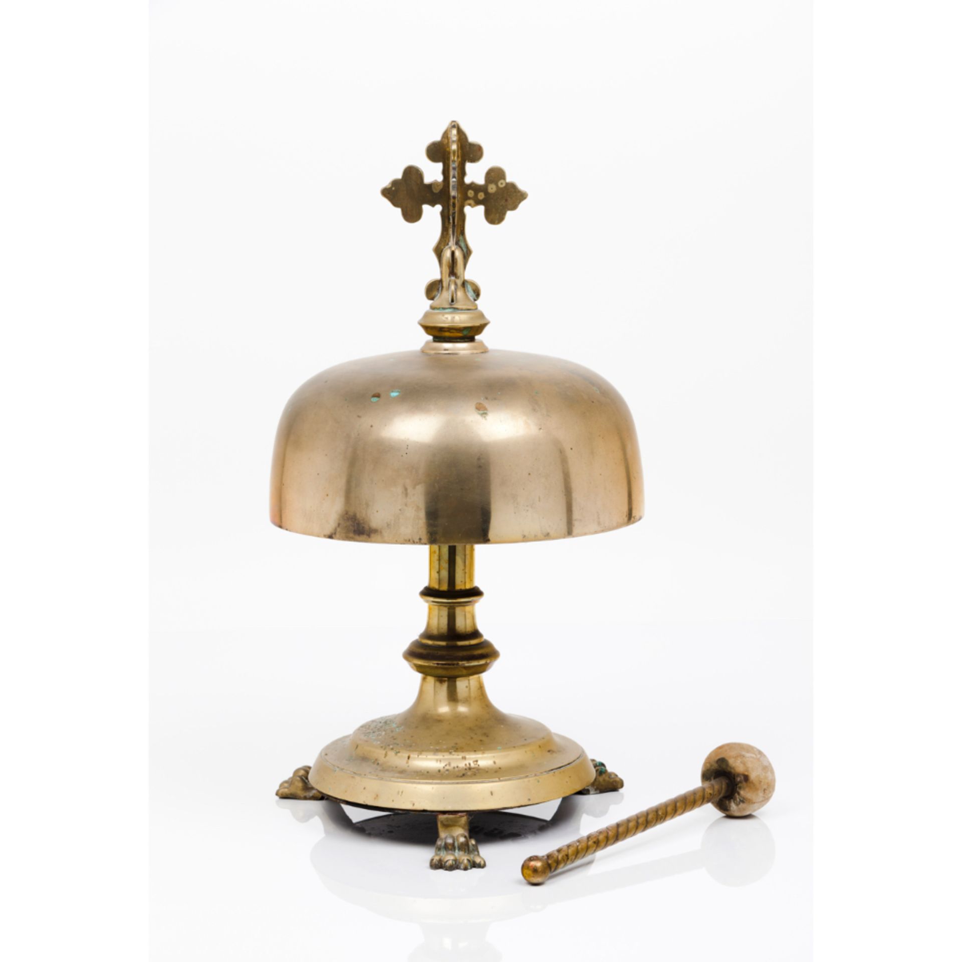 A large Eucharist bellBrass With clapper Portugal, 19th/20th century (signs of wear)Height: 57 cm