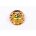 A paperweightGlass paste Inner "millefiori" decoration France, 19th centuryDiam.: 6,5 cm