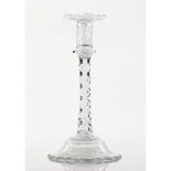 A candlestickCut crystal England, 19th century Height: 32cm