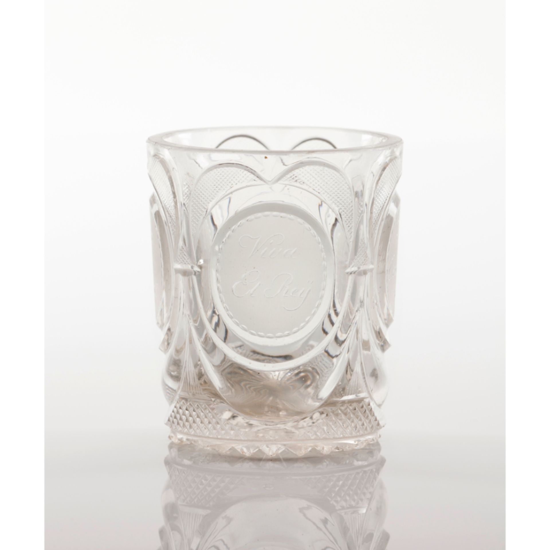 A drinking glassVista Alegre crystal Cut decoration Inscribed "Viva El Rey", "Viva a