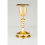 A chalice and patenPlain gilt silver, 19th century Unmarked in compliance with Decree-Law 120/