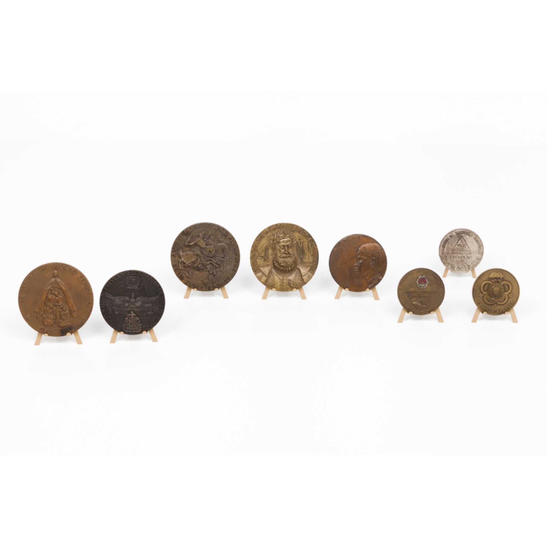 A group of commemorative medalsBronze Eight various commemorative medalsDiam.: 9 cm