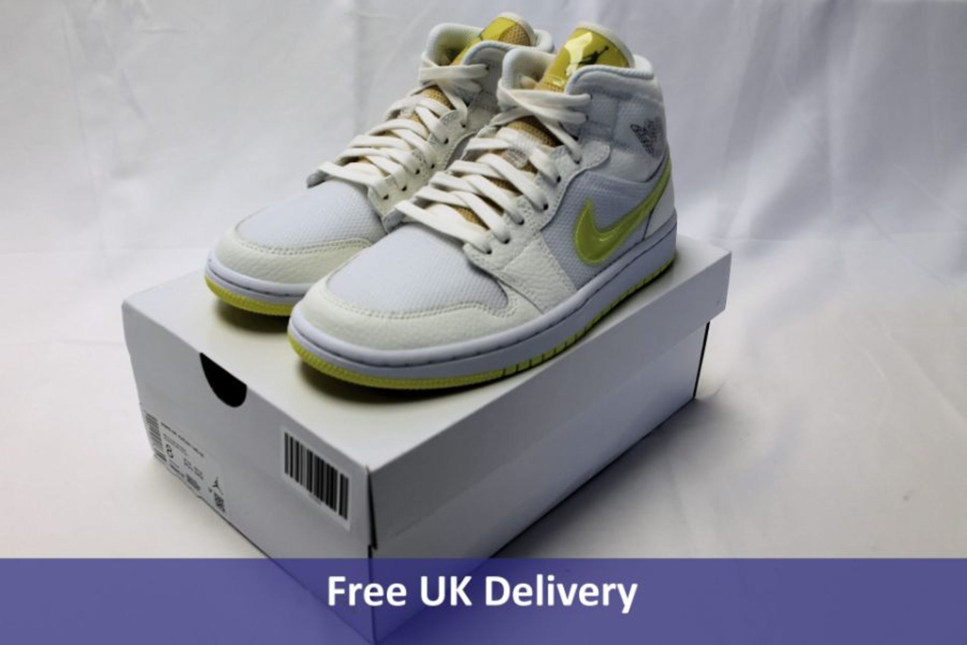 Nike Women's Air Jordans 1 Mid SE Trainers in White, UK Size 5.5