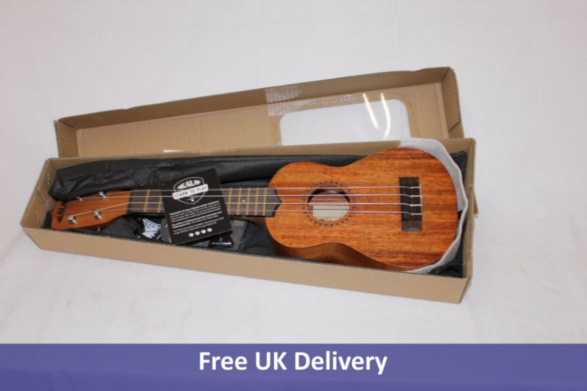 Five Makala Shark Ukulele's to include 1x Surf Green MK-SS/GRN, 1x MK-S Entry-Level Soprano, 1x Kala - Image 4 of 5