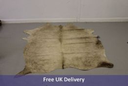 Dekoland Cowhide Carpet, 6