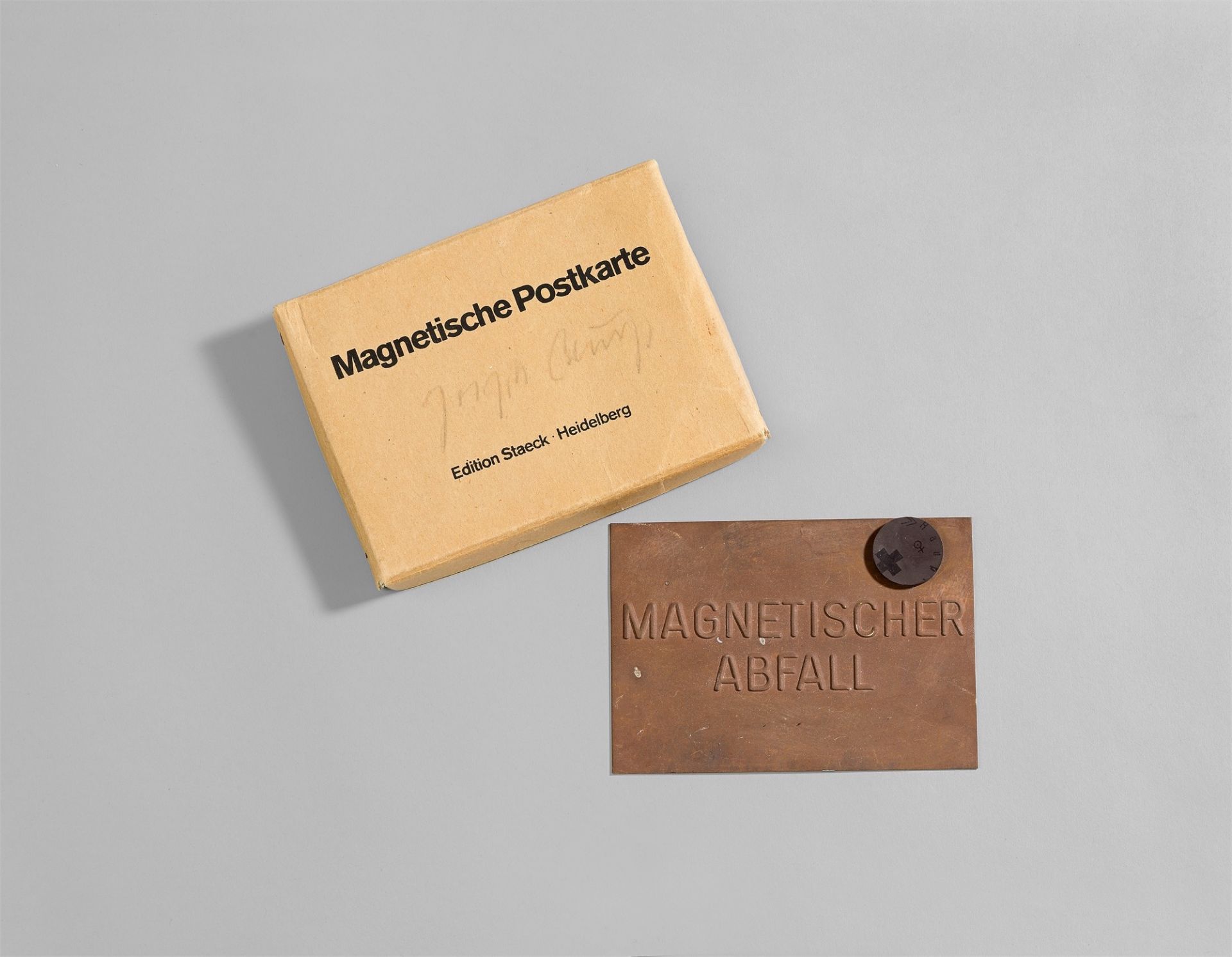 Joseph Beuys. „Magnetische Postkarte“. 1975
