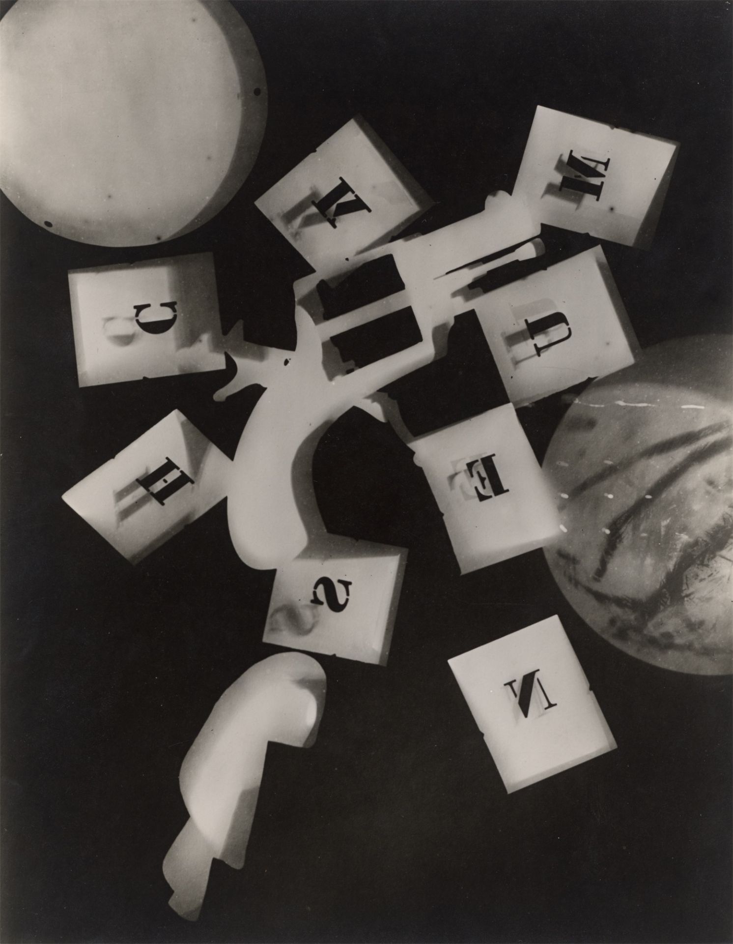 Man Ray (d.i. Emmanuel Rudnitzky). Rayographie. 1924