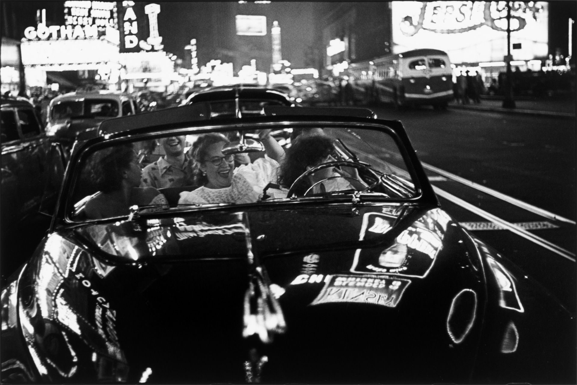 Louis Faurer. ”Untitled [Broadway Convertible], New York City”. 1950