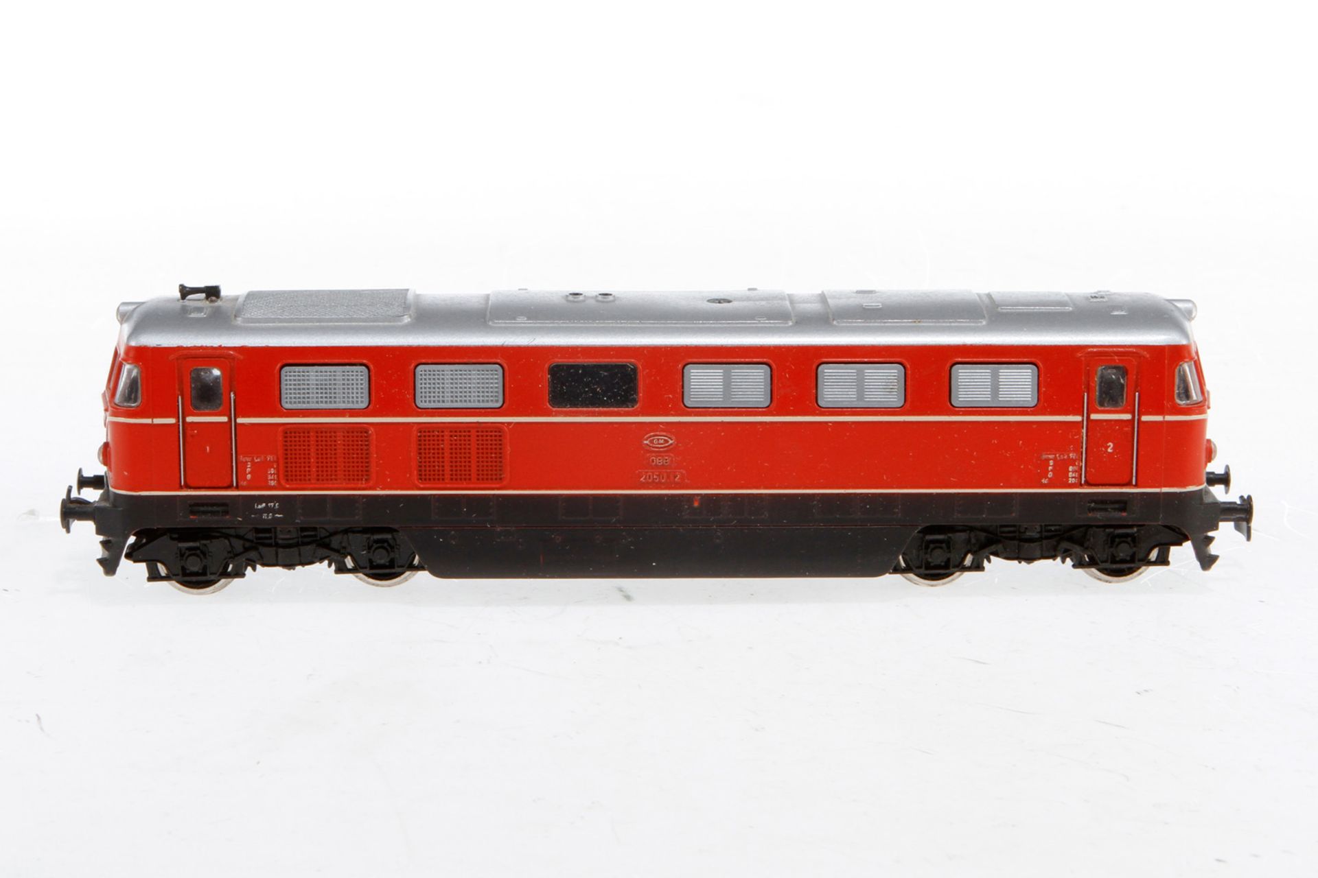 Klein Diesellok ”2050.12”, S H0, rot, Alterungsspuren, besch. und NV OK, Z 2