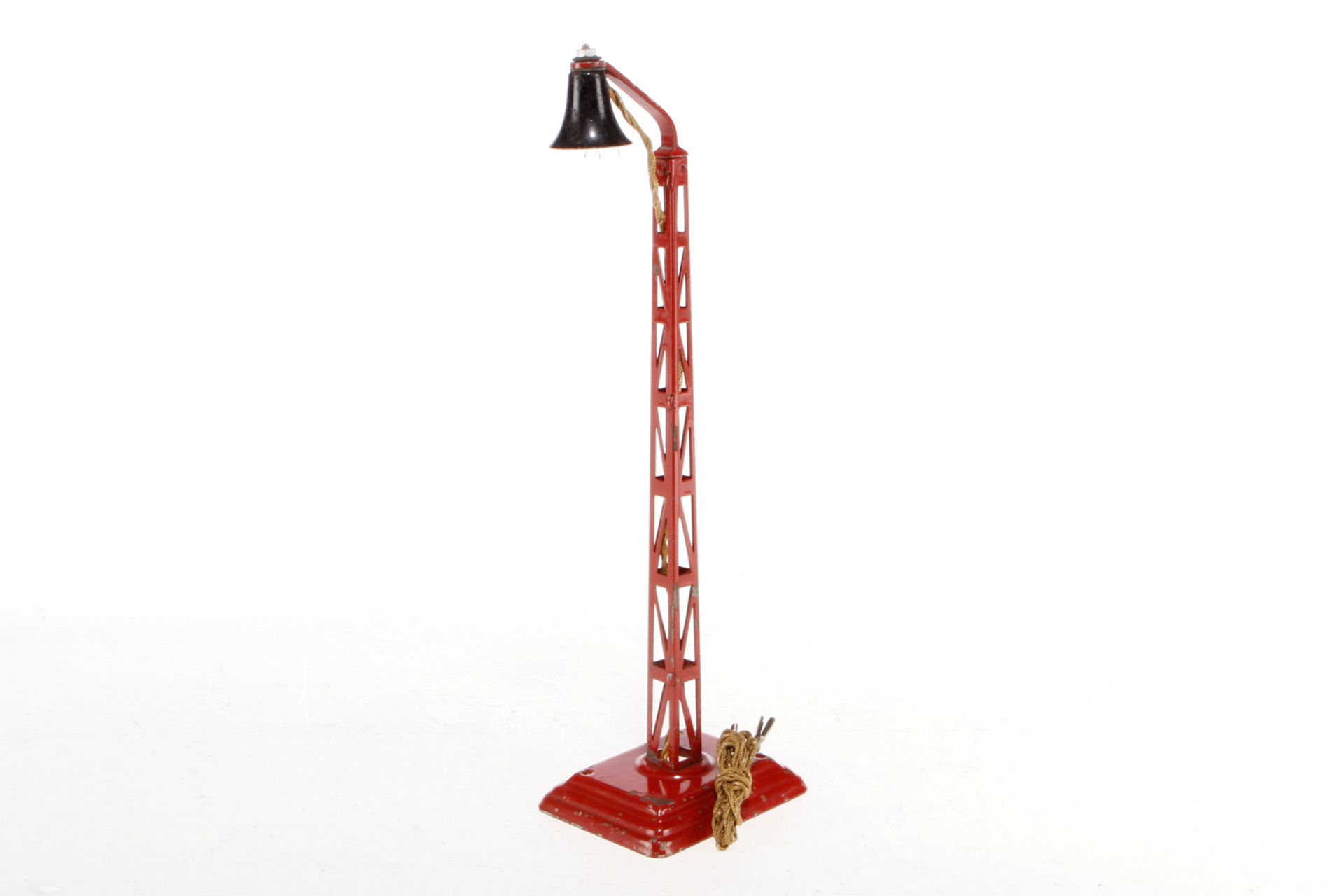 Märklin Gittermastlampe 13452/1, elektr., handlackiert, Lackschäden, H 24,5, sonst noch Z 2-3