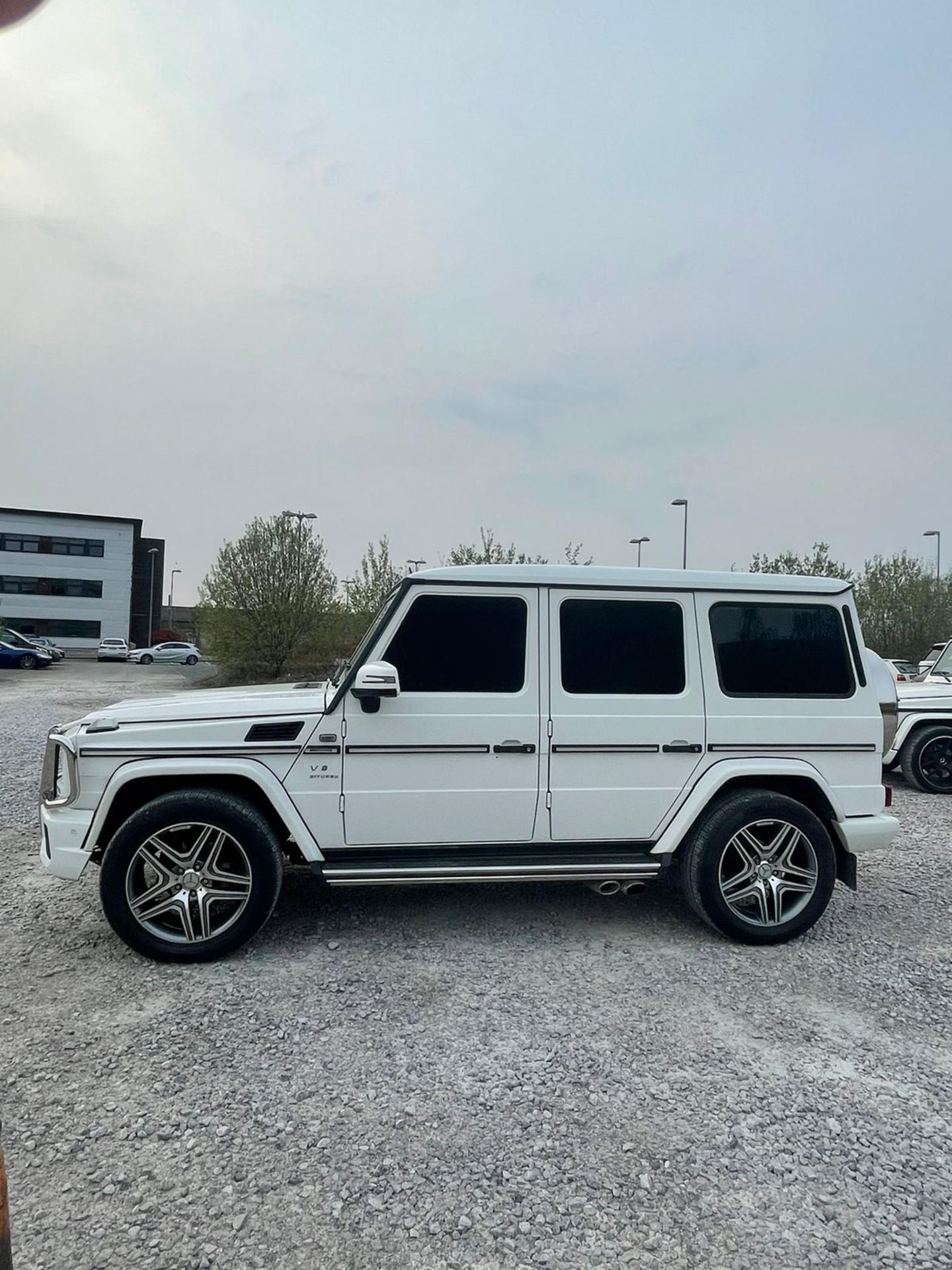 RESERVE MET 2002 - Mercedes G500 64,000 miles with full Mercedes G63 styling packages - Image 4 of 12