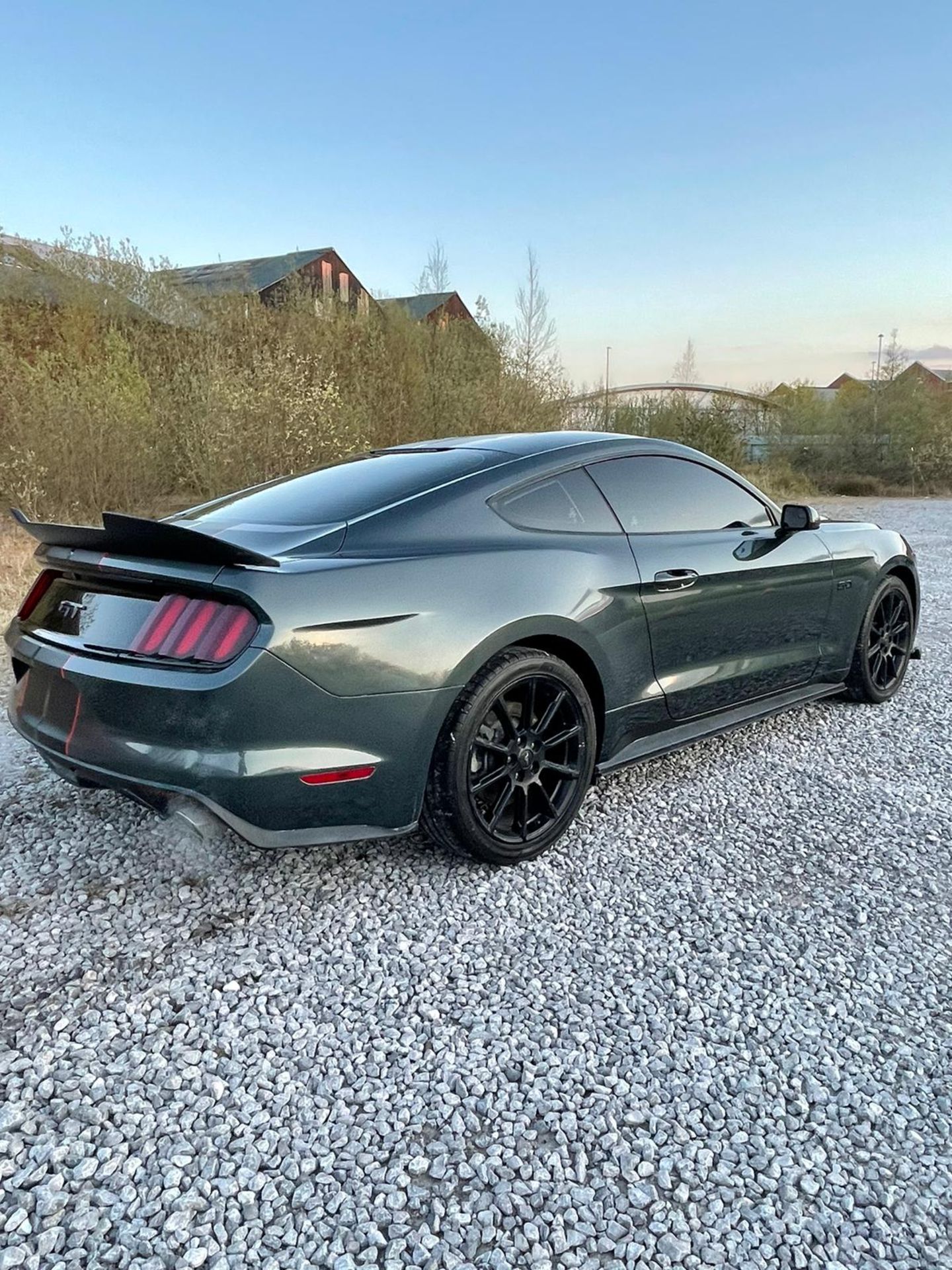 2016 5.0 V8 Manual mustang GT - Low Mileage - Image 5 of 11