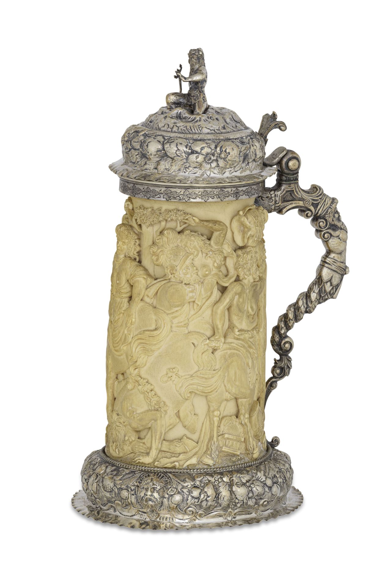 TANKARD IN AVORIO CON MONTATURA IN ARGENTO, GERMANIA, XIX SECOLO