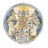 PIATTO DA PARATA IN MAIOLICA POLICROMA, FORNACE LAZIALE DEL 1670 CIRCA