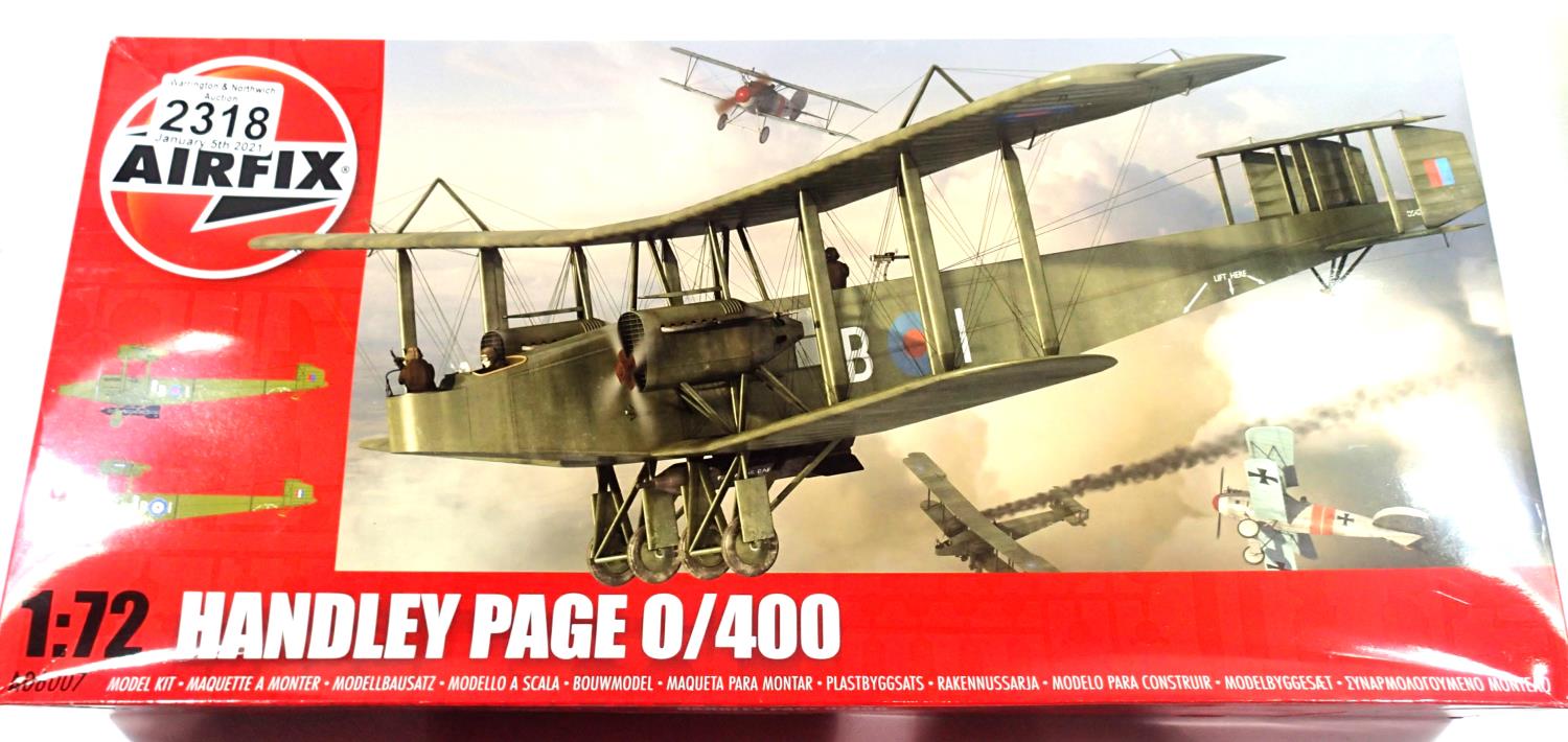 Airfix AO6007 1/72 scale Handley page 0/400. P&P Group 1 (£14+VAT for the first lot and £1+VAT for