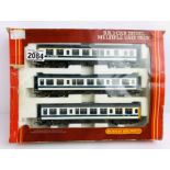 Hornby OO Gauge 3x Car Dmu Boxed P&P Group 2 (£18+VAT for the first lot and £3+VAT for subsequent