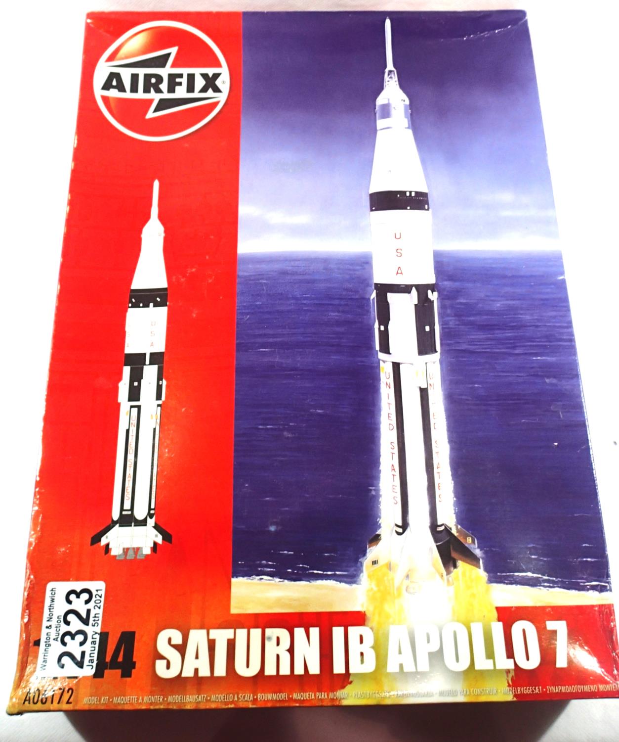 Airfix 1/144 scale Saturn 1B Apollo 7. P&P Group 1 (£14+VAT for the first lot and £1+VAT for