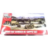 Airfix AO5330 WW2 RAF bomber re-supply set, 1/72 scale. P&P Group 1 (£14+VAT for the first lot
