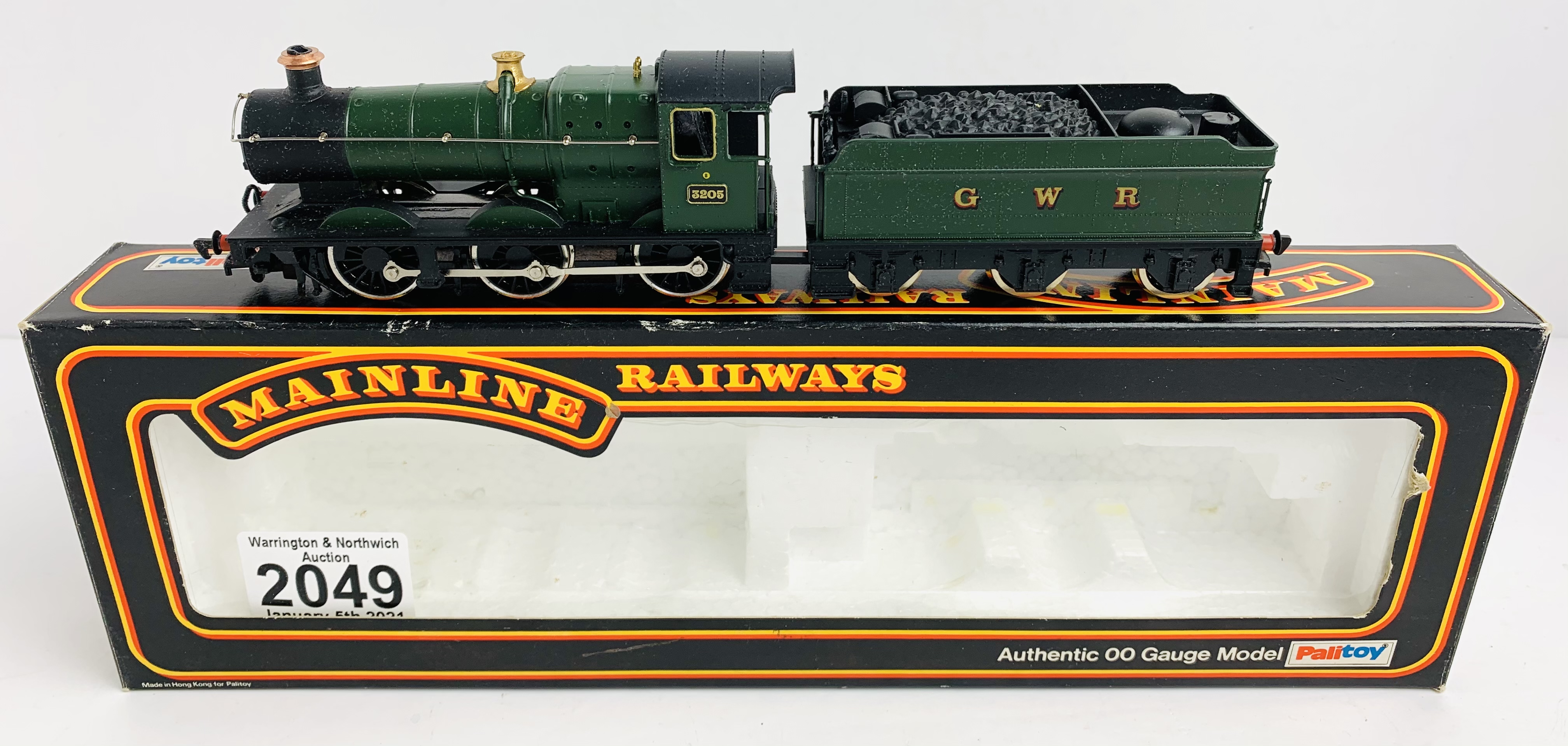 Mainline OO Gauge Collett Class Locomotive Boxed P&P Group 1 (£14+VAT for the first lot and £1+VAT